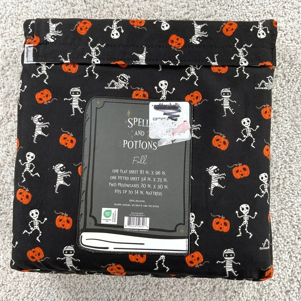 Spells and Potions Halloween Full Sheet Set Skeletons Mummies Pumpkins 4pc Black